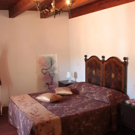 Il Lupo Rosso Bed & Breakfast Santu Lussurgiu