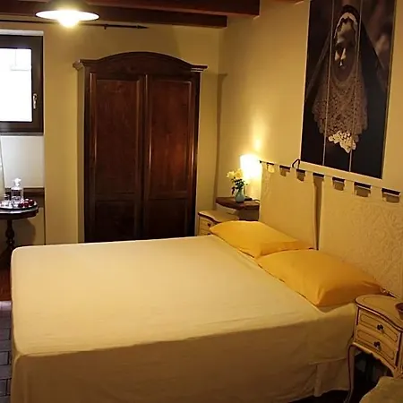 Il Lupo Rosso 4* Santu Lussurgiu