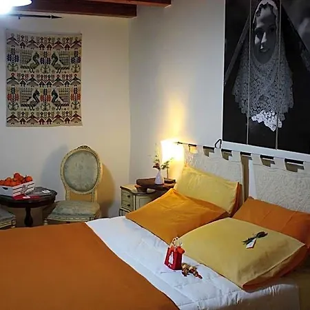 Il Lupo Rosso Oda ve Kahvaltı 4*