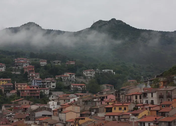 Il Lupo Rosso Bed & Breakfast Santu Lussurgiu